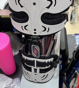 OA Knee Brace (One Size )/Right