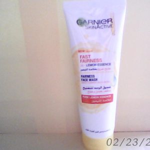 Garnier Skin Active Fast Fairness Wash 100ml