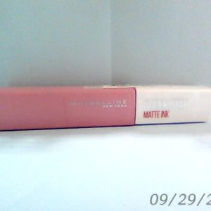 Maybelline Super Stay Matte Lip Stick (10)  5 ml - Dreamer