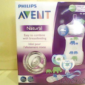 Avent Natural Elephant Design Gift Set (F/Bottle +Pacifier +Holder) 1m+ SCD627/01 - Boy Del