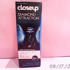 Close Up Diamond Attraction Power White T/P 38 ml