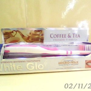 White Glo Whitening Coffee & Tea Drinkers Formula T/P 100 ml +( Anti-Stain T/B + Flosser Free)1